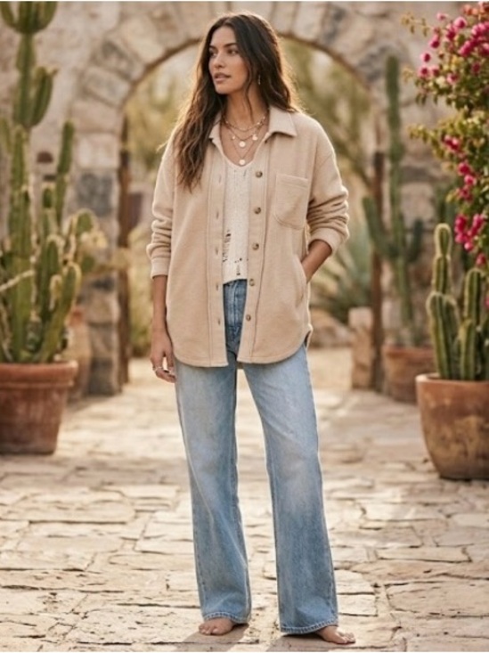 GAP Sweaters - GAP Women's shacket in Beige Neutral